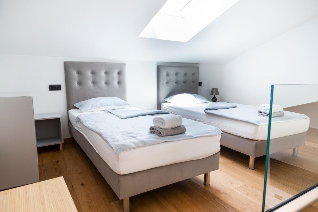 Holiday Houses Порторож Экстерьер фото